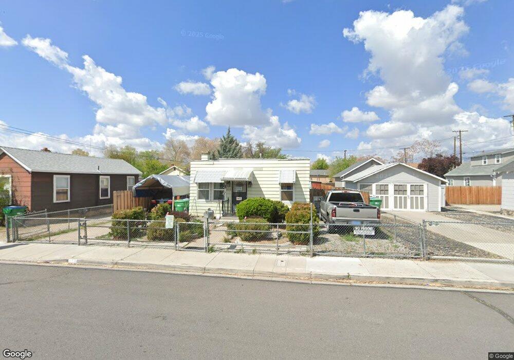 825 12th St, Sparks, NV 89431 - photo 1