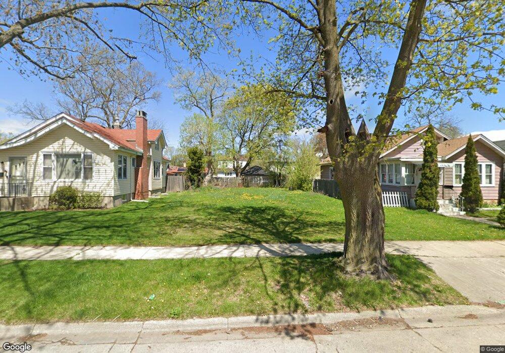 1520 Jenkinson Ct, Waukegan, IL 60085 - photo 1