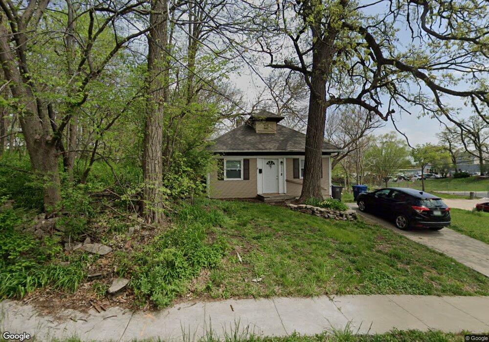 605 23rd St, Des Moines, IA 50312 - photo 1