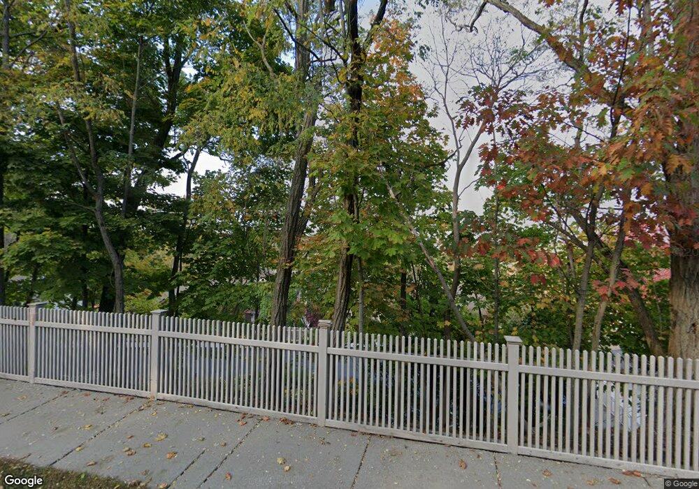 113 Algonquin Rd, Chestnut Hill, MA 02467 - photo 1