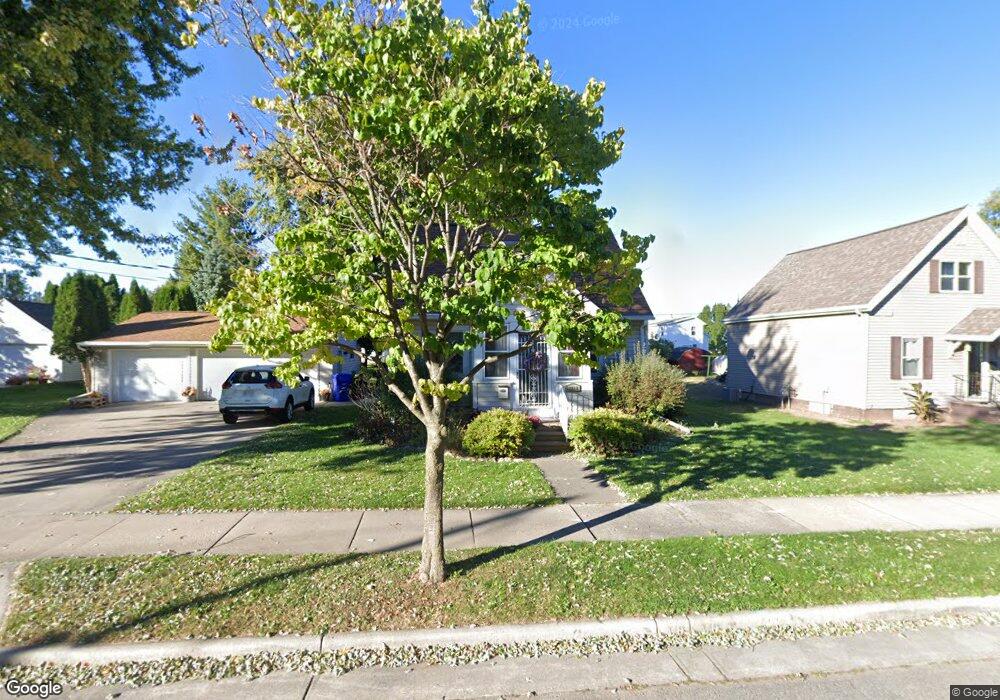 1018 W Hawes Ave, Appleton, WI 54914 - photo 1