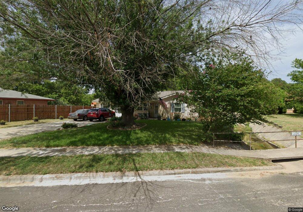 1608 Phyllis Dr, Copperas Cove, TX 76522 - photo 1