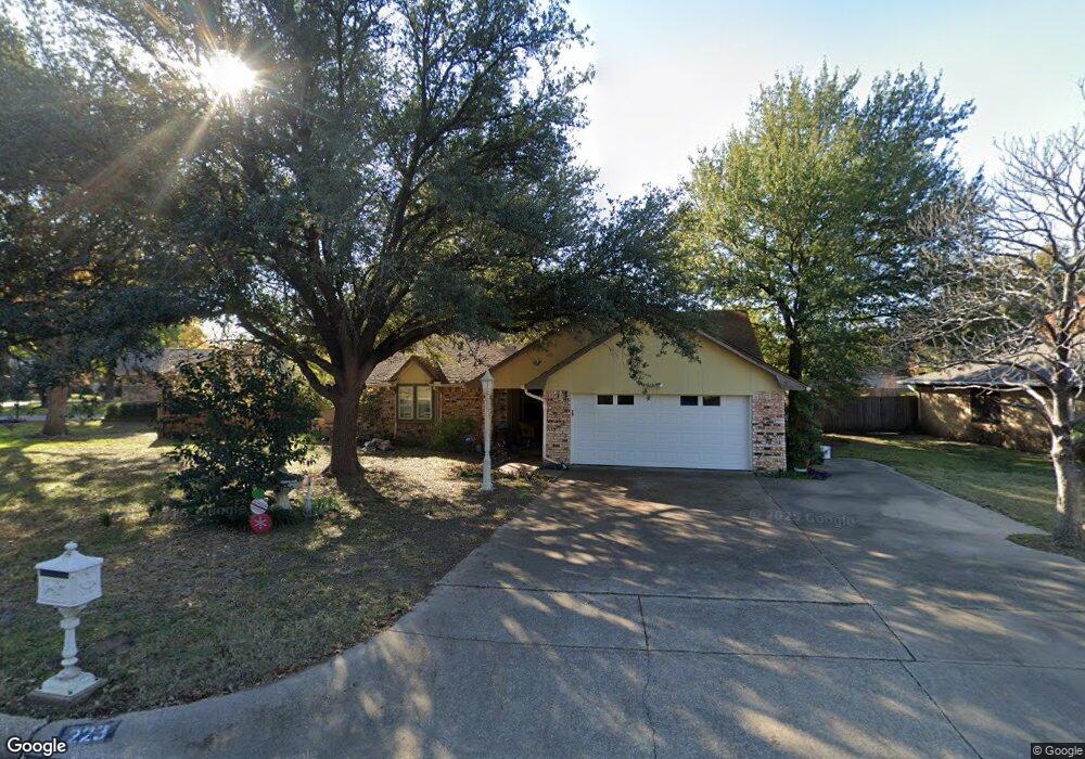223 Northglen Dr, Hurst, TX 76054 - photo 1
