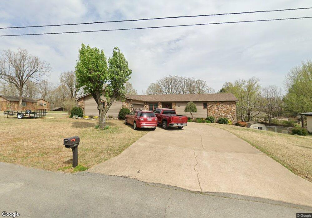 609 Saint Renee Dr, Paragould, AR 72450 - photo 1