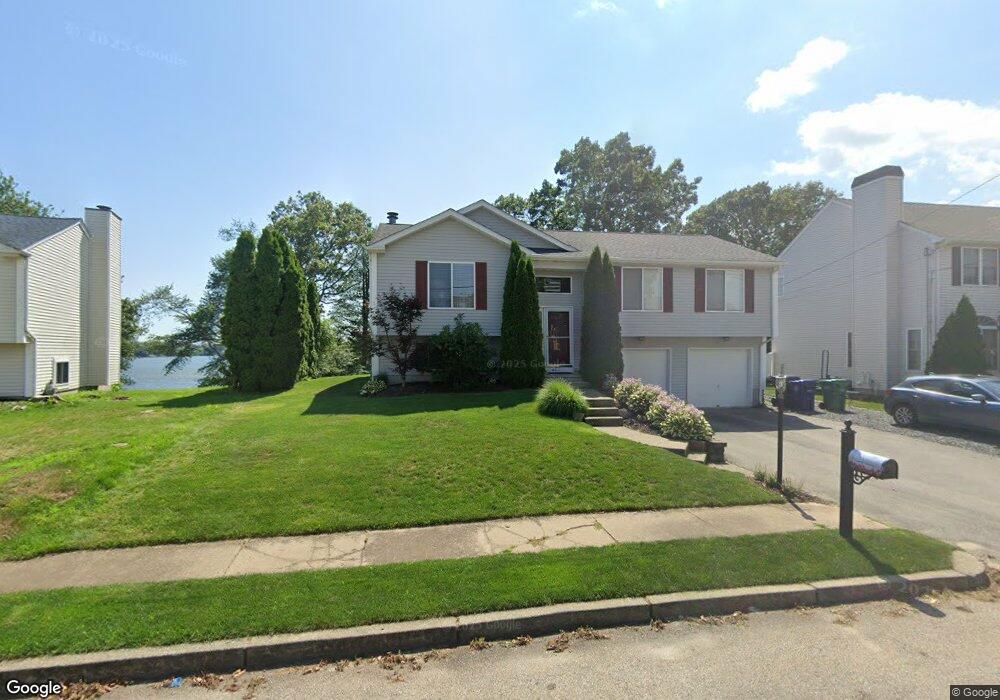 86 Zachariah Place, Warwick, RI 02889 - photo 1