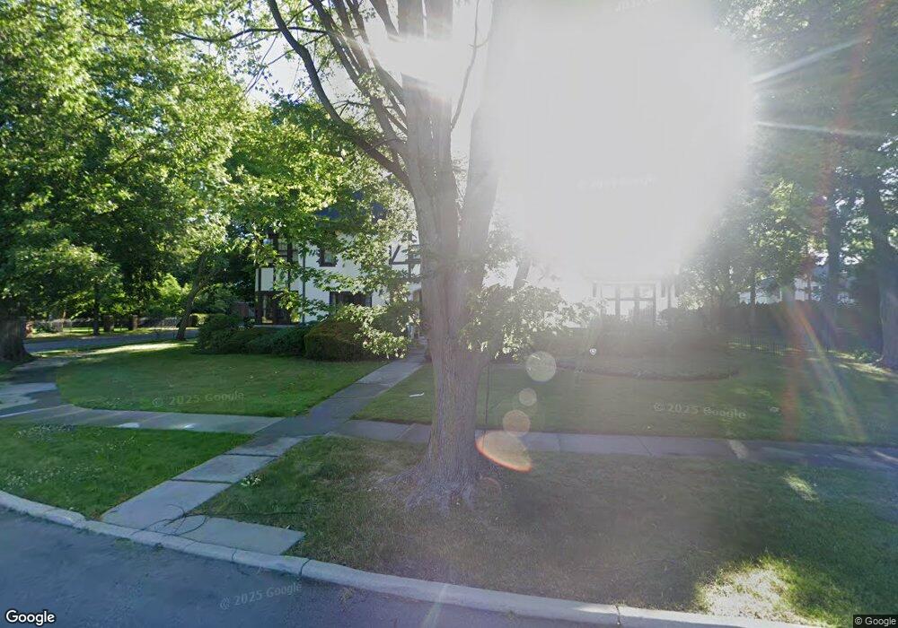 1032 Bishop Rd, Grosse Pointe Park, MI 48230 - photo 1