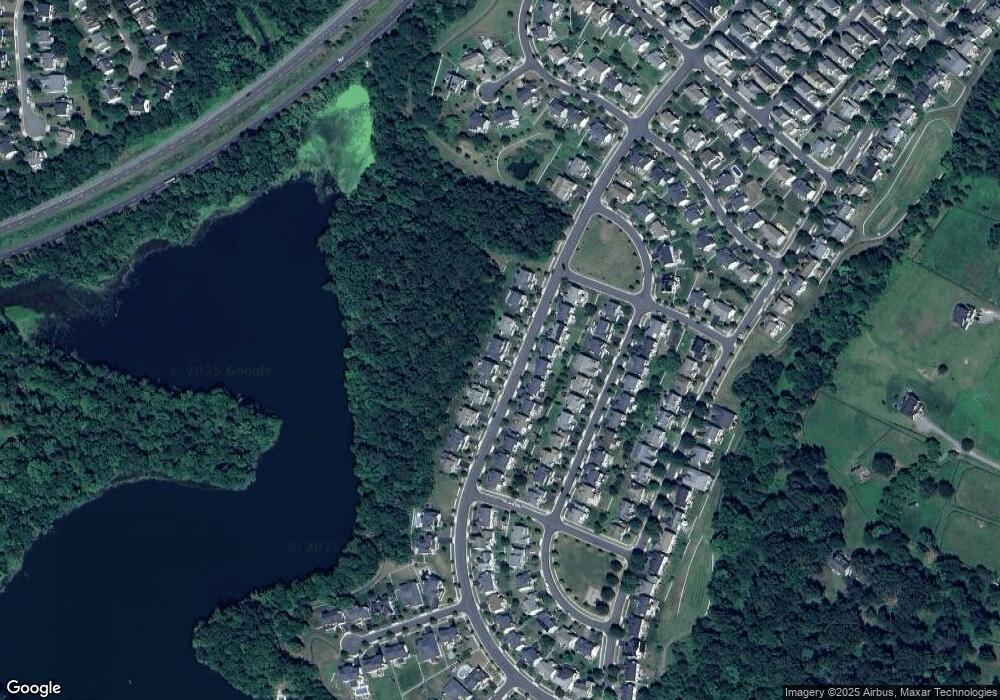 17669 Marbury St, Round Hill, VA 20141 - photo 1