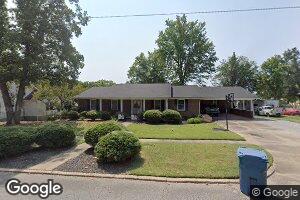 619 Magnolia St, Hickman, KY 42050