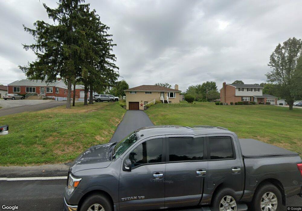 616 Moon Clinton Rd, Coraopolis, PA 15108 - photo 1