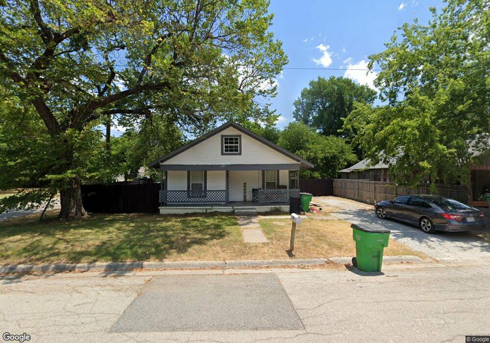 522 Ritchey St, Gainesville, TX 76240 - photo 1