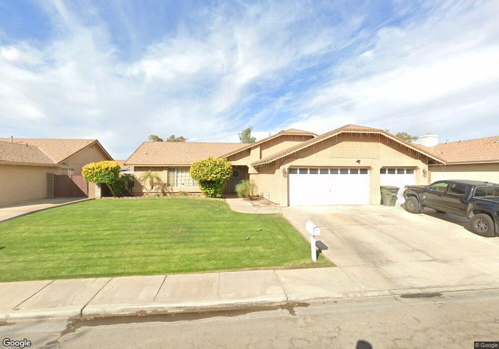 1422 S 37th Dr, Yuma, AZ 85364 - photo 1