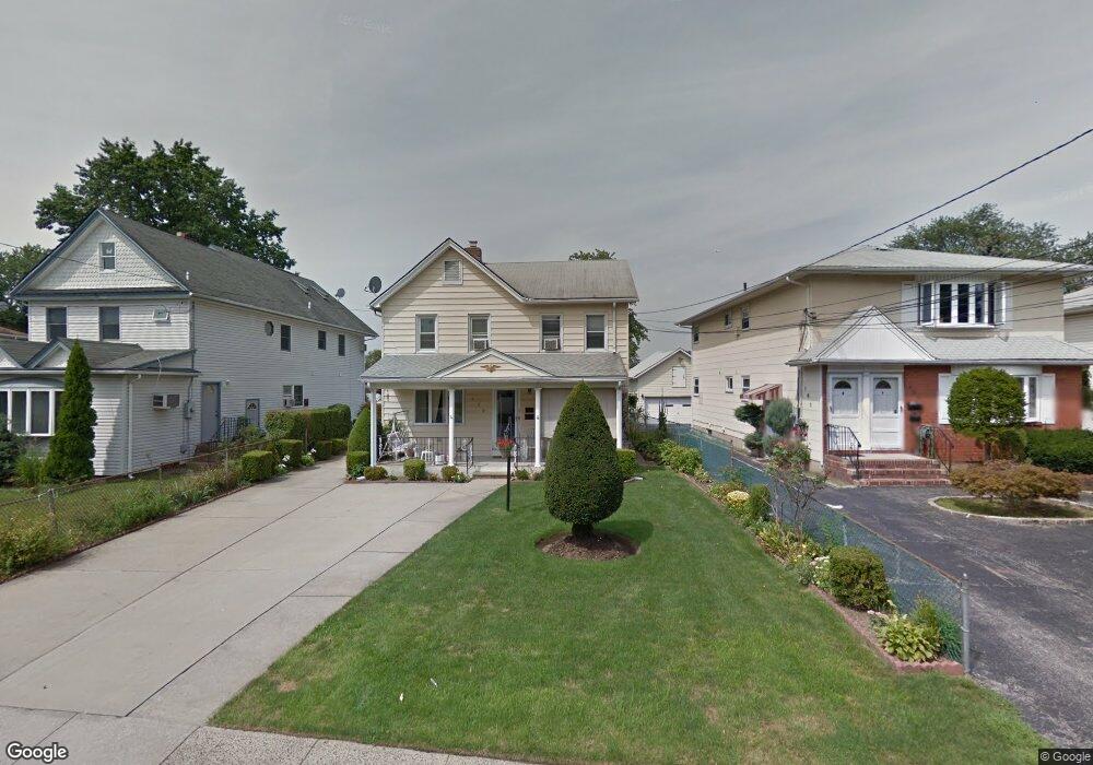 159 Courthouse Rd, Franklin Square, NY 11010 - photo 1