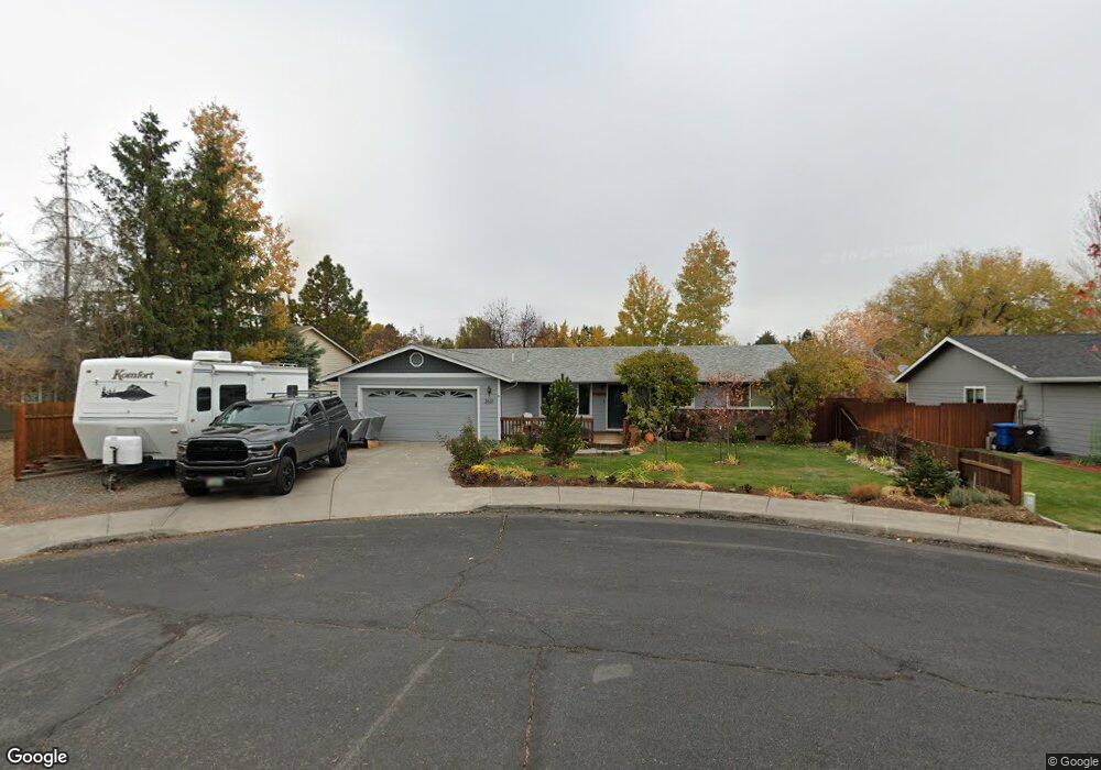 2631 SW Fissure Loop, Redmond, OR 97756 - photo 1