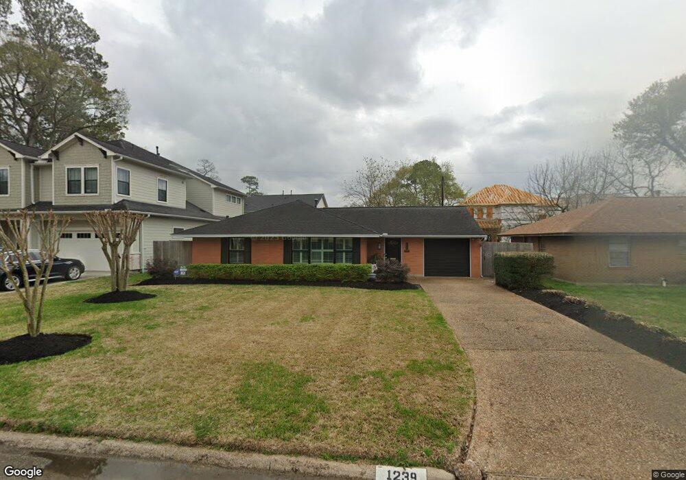 1239 Candlelight Ln, Houston, TX 77018 - photo 1
