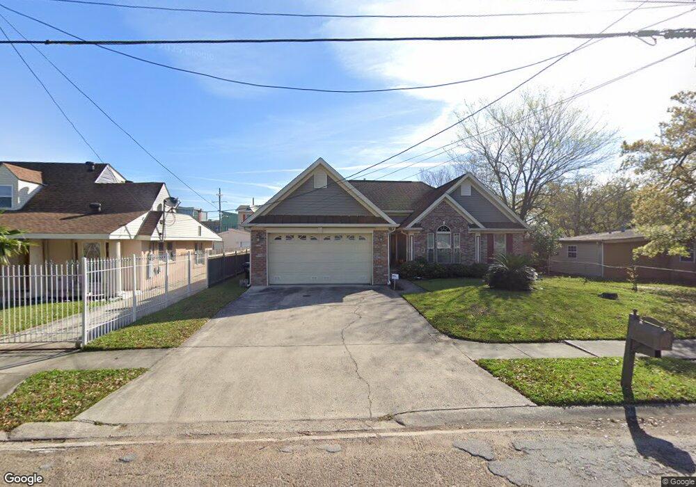 4911 Metropolitan Dr, New Orleans, LA 70126 - photo 1