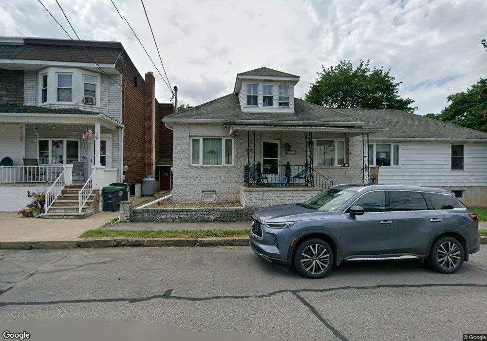 613 N Hobart St, Gordon, PA 17936 - photo 1