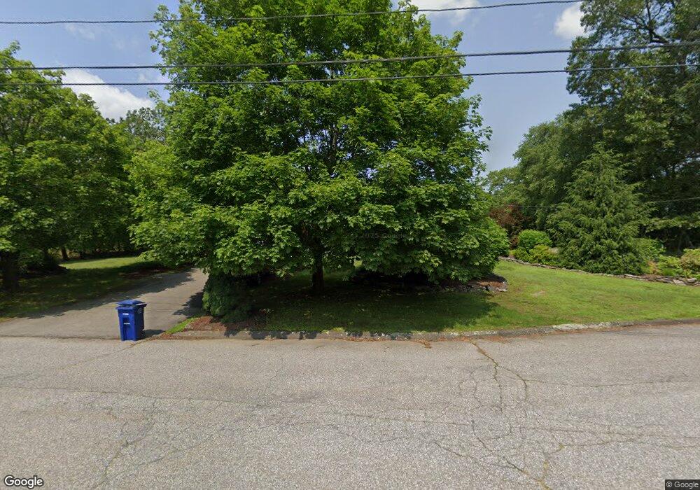 684 Cedar Grove, Orange, CT 06477 - photo 1