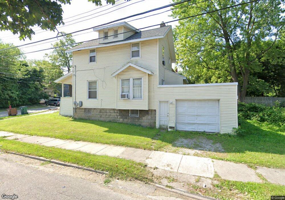 925 Princeton Ave, Lansing, MI 48915 - photo 1