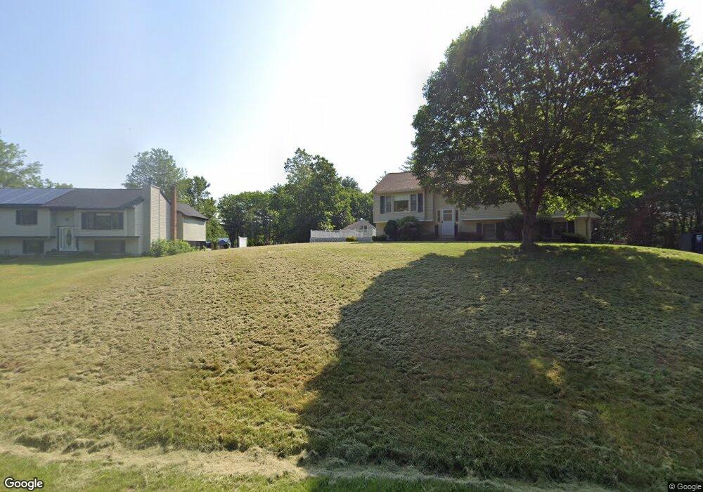 16 Towne Dr, Derry, NH 03038 - photo 1