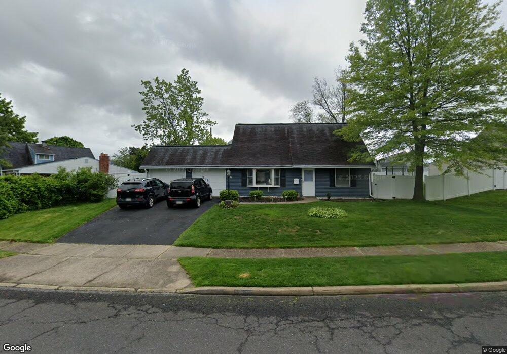 235 Cobalt Ridge Dr S, Levittown, PA 19057 - photo 1