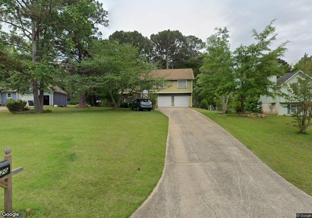 120 Cypress Cir, Carrollton, GA 30116 - photo 1