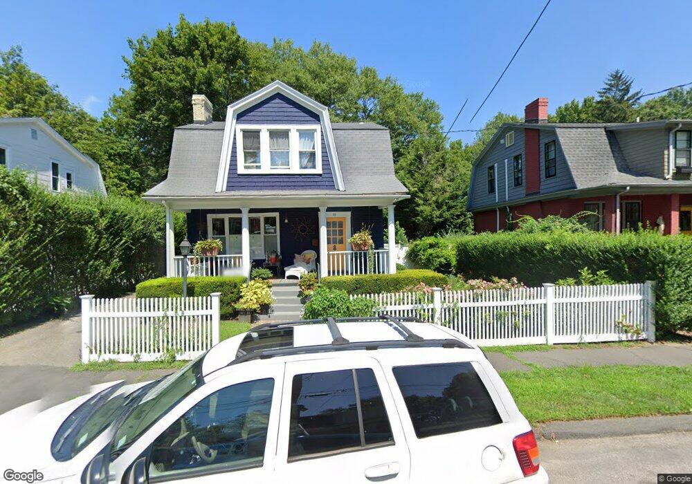 68 Edgewood Place, Fairfield, CT 06825 - photo 1