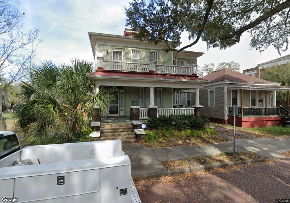 704 W 36th St, Savannah, GA 31415 - photo 1