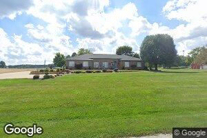 2285 E Warrenton Rd, Haubstadt, IN 47639