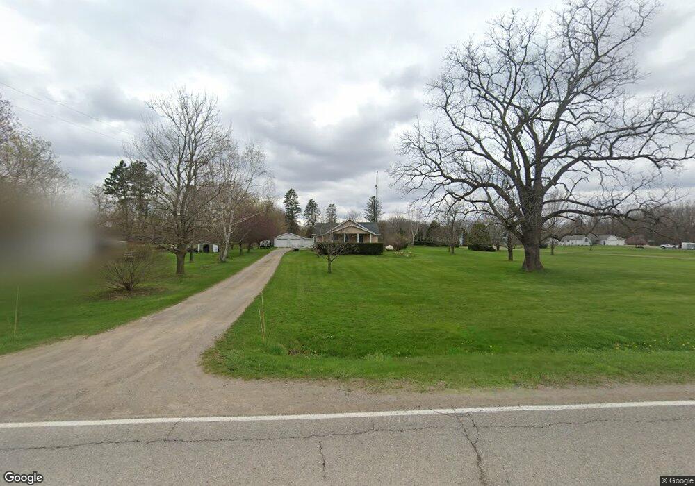 12399 N Genesee Rd, Clio, MI 48420 - photo 1