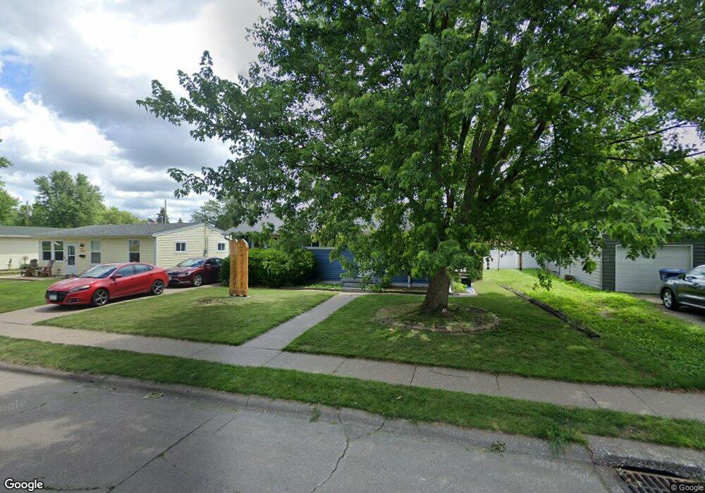 2021 N Michigan Ave, Davenport, IA 52804 - photo 1