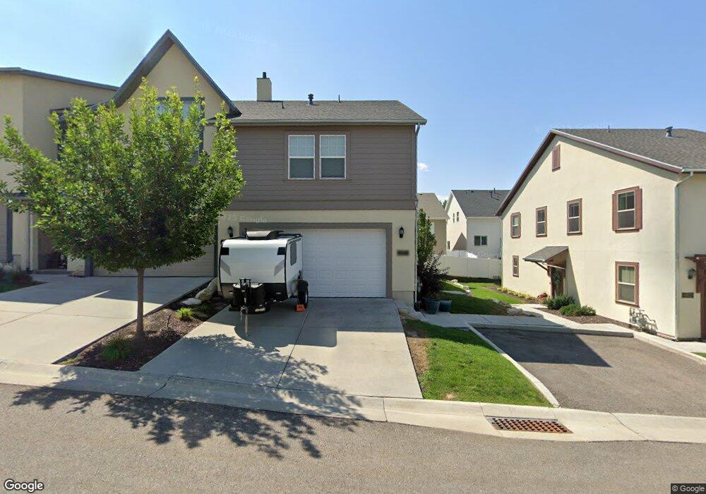 1482 E Primrose Ln unit 228, Layton, UT 84040 - photo 1
