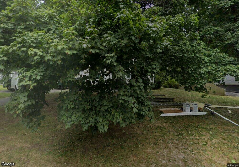 138 Cross St, Hanover, MA 02339 - photo 1