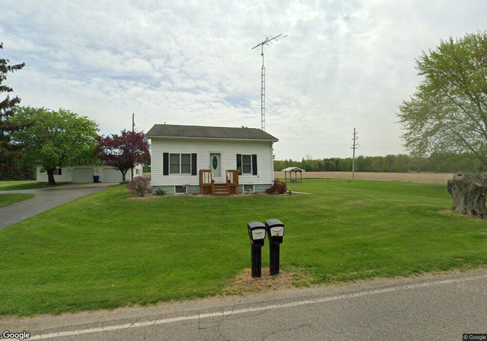 7049 S Vassar Rd, Vassar, MI 48768 - photo 1