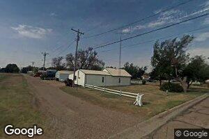 303 S 7th St, Leoti, KS 67861