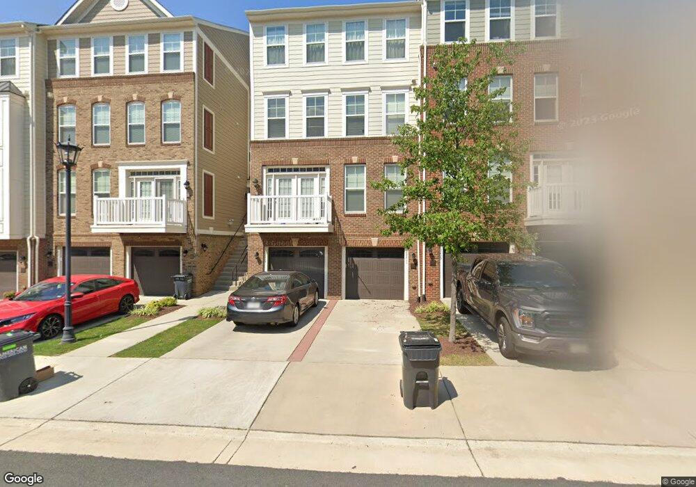 25211 Briargate Terrace unit 4-A-3, Chantilly, VA 20152 - photo 1