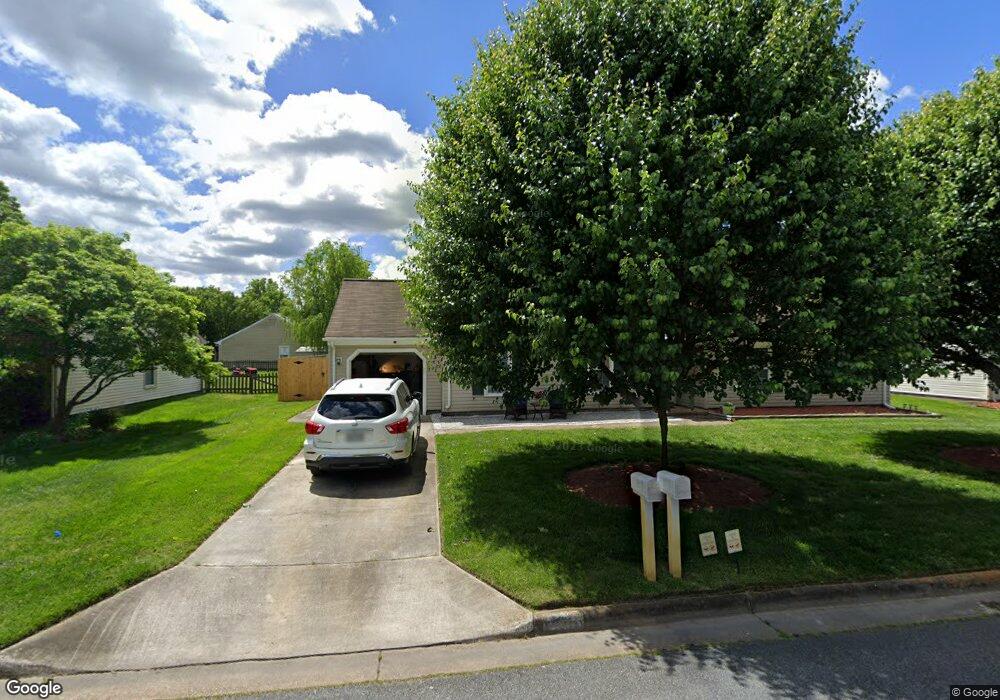 Vicki Salice, Real Estate Agent in Virginia Beach, VA