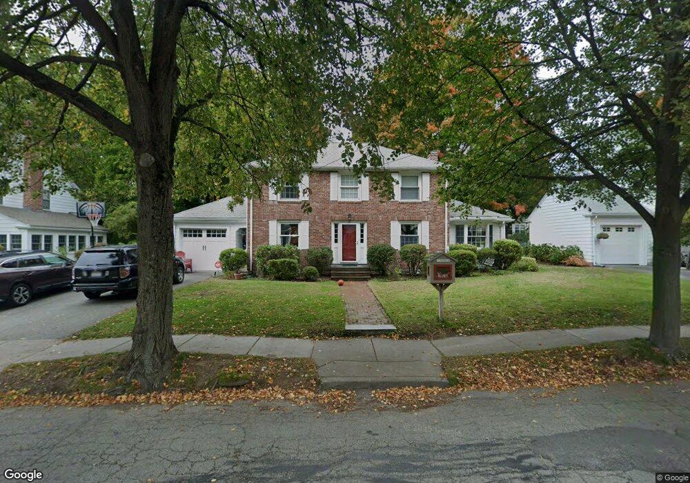 135 Randlett Park, West Newton, MA 02465 - photo 1