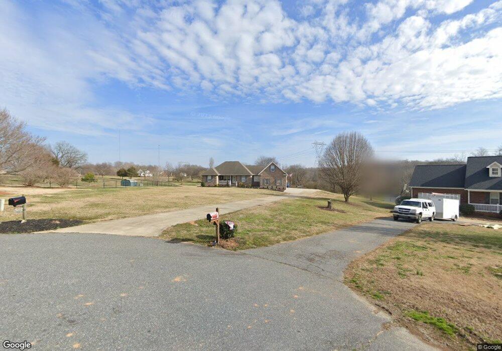 5332 Spencer Lake Rd, High Point, NC 27263 - photo 1