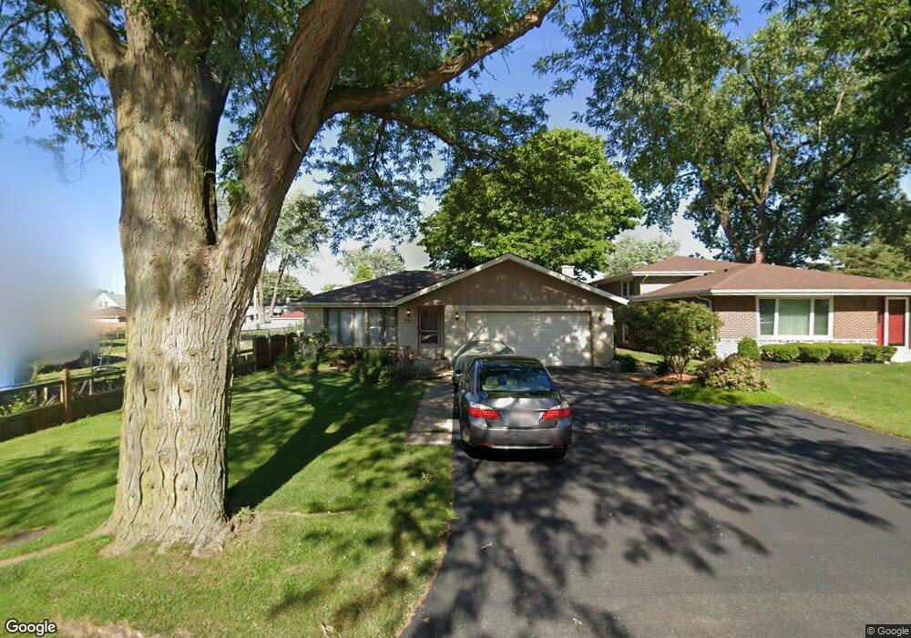 531 N Myrtle Ave, Elmhurst, IL 60126 - photo 1