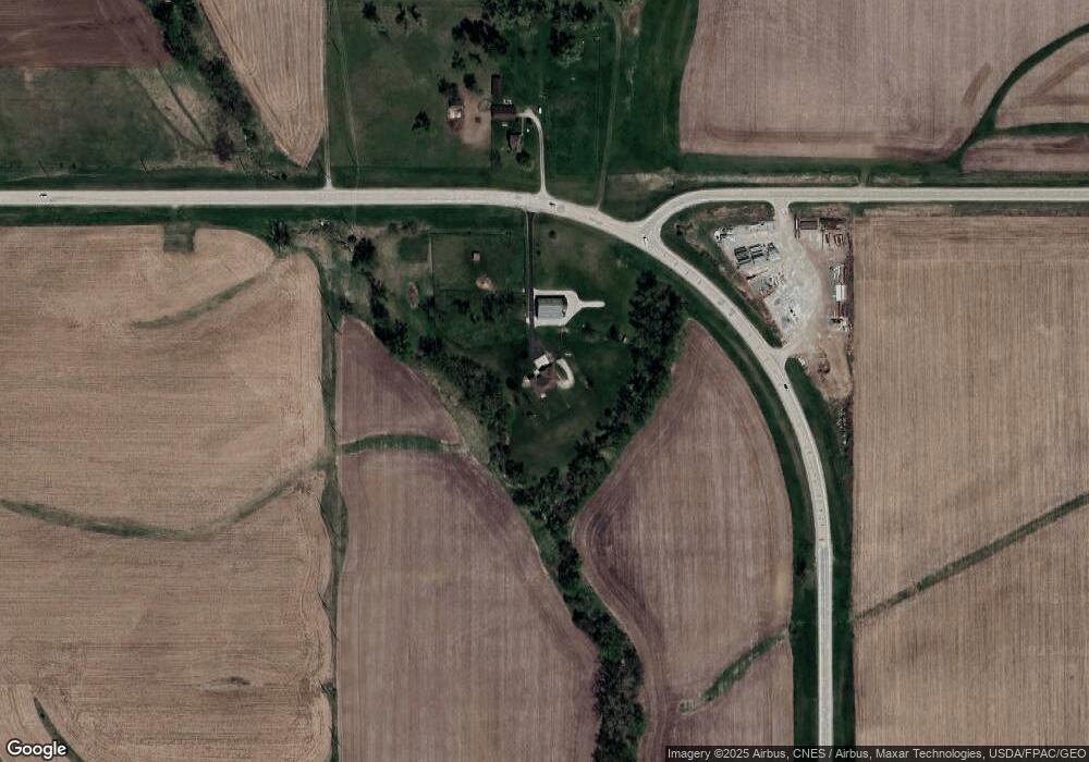 2901 N 19th Ave E, Newton, IA 50208 - photo 1