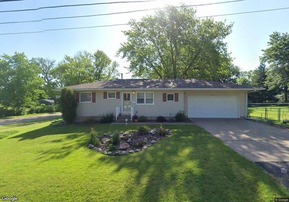 4523 El Rancho Dr, Davenport, IA 52806 - photo 1