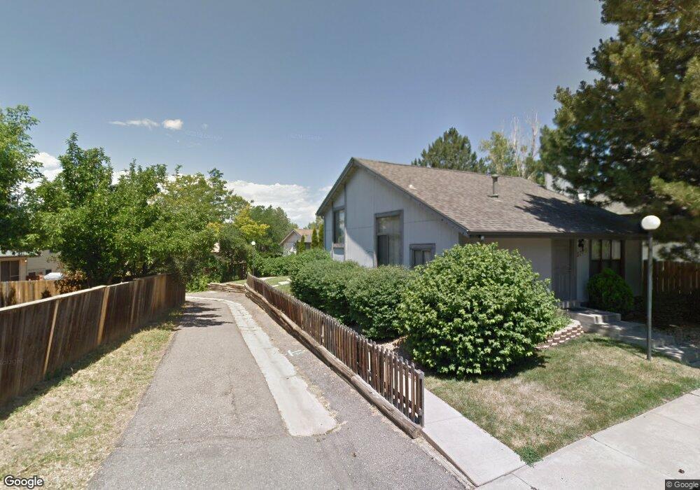 3770 S Danube Cir, Aurora, CO 80013 - photo 1