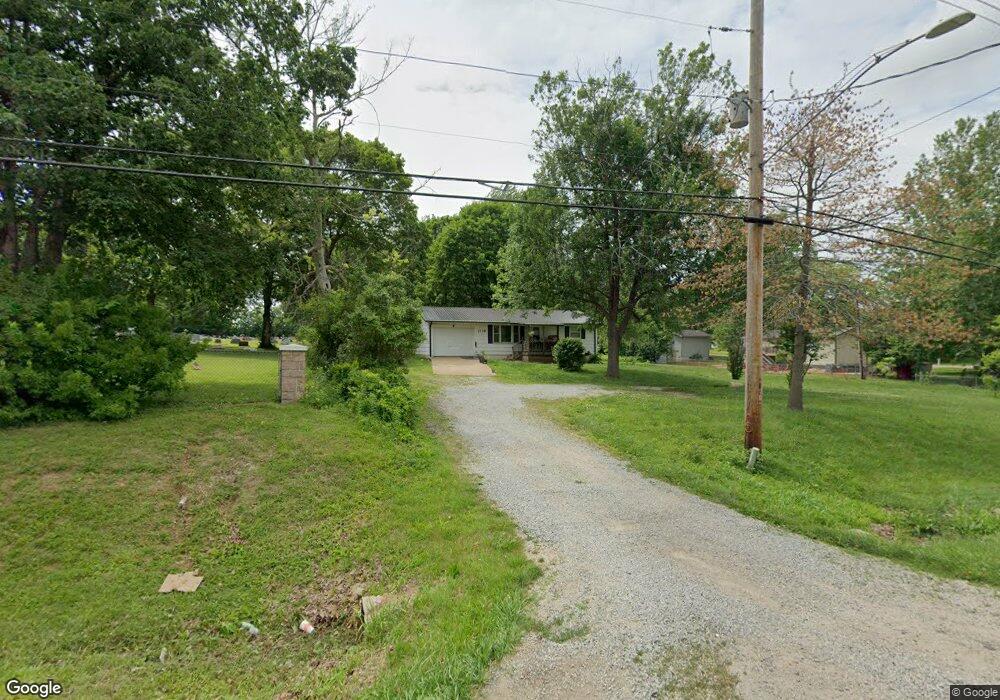 1119 S Henry St, Farmington, MO 63640 - photo 1