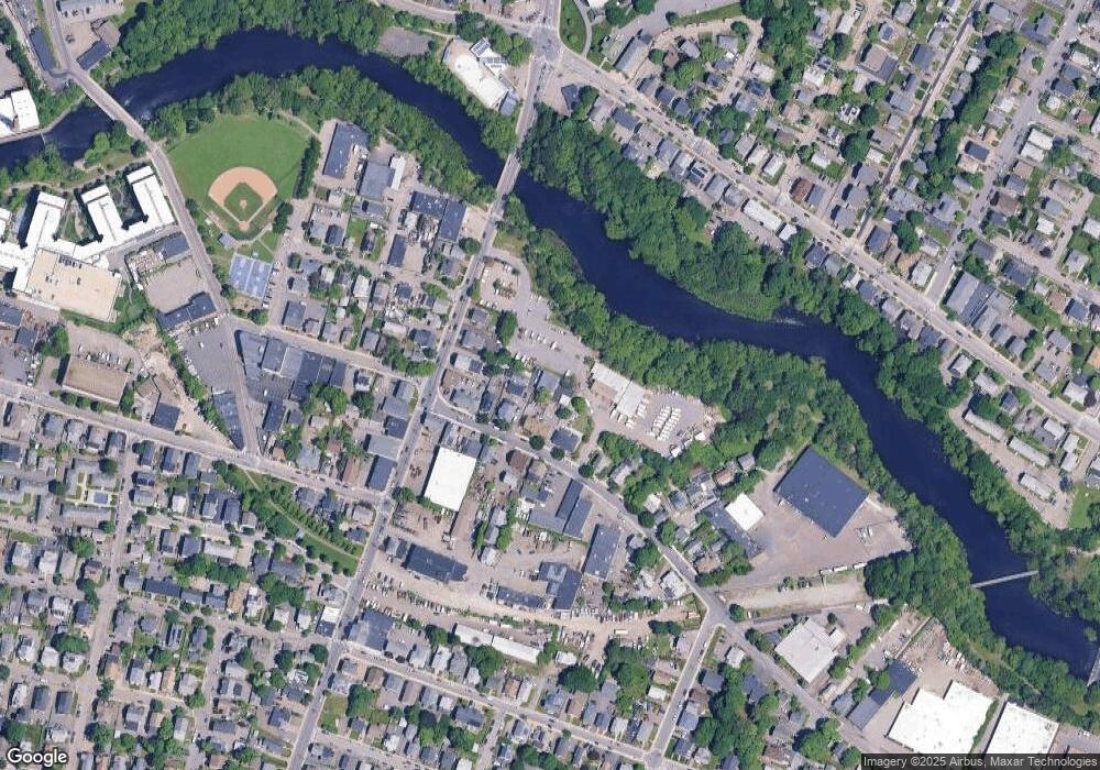 11 Liverpool Ln unit 1, Waltham, MA 02453 - photo 1