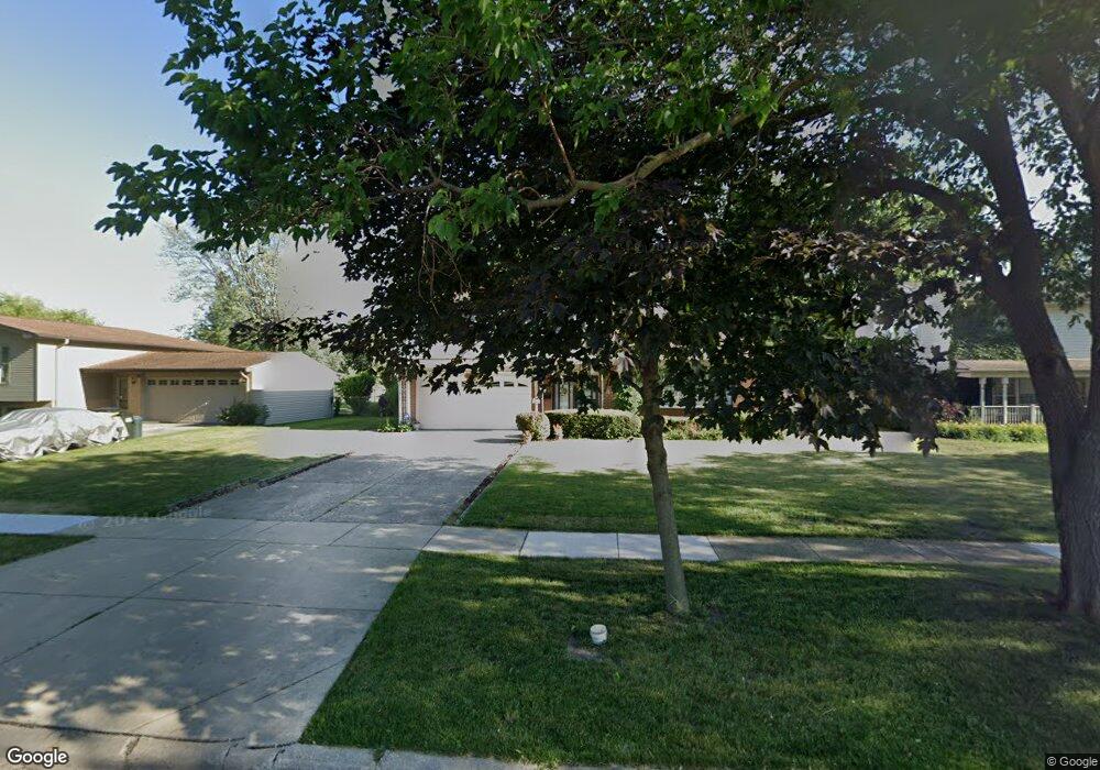 15W681 Diversey Ave, Elmhurst, IL 60126 - photo 1