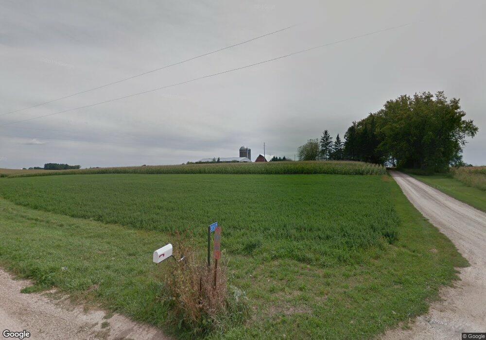 38507 Pine Ridge Dr, Dakota, MN 55925 - photo 1