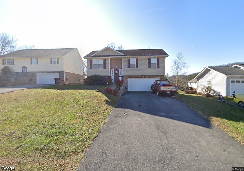 1165 Snowden Terrace, Johnson City, TN 37601 - photo 1