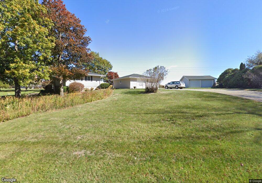 1400 W 8th St N, Newton, IA 50208 - photo 1