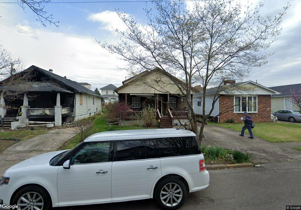 1252 West Virginia Ave, Dunbar, WV 25064 - photo 1