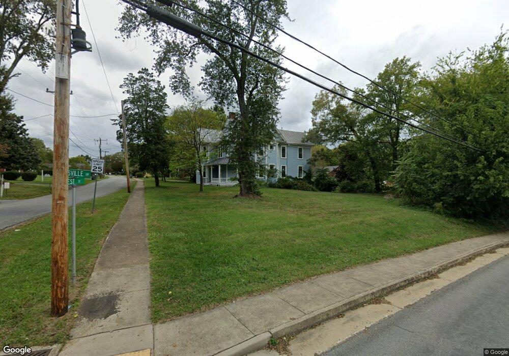 101 W Stree, Louisa, VA 23093 - photo 1